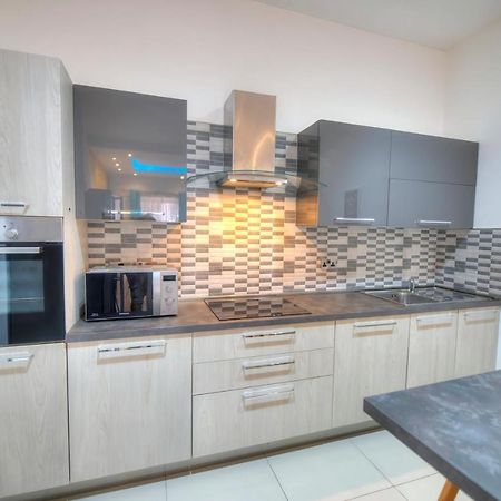 Spacious And Beautifully Furnished 3 Bedrooms/3Bathrooms Apartment With 2 Balconies Wvid1-1 Gzira Extérieur photo