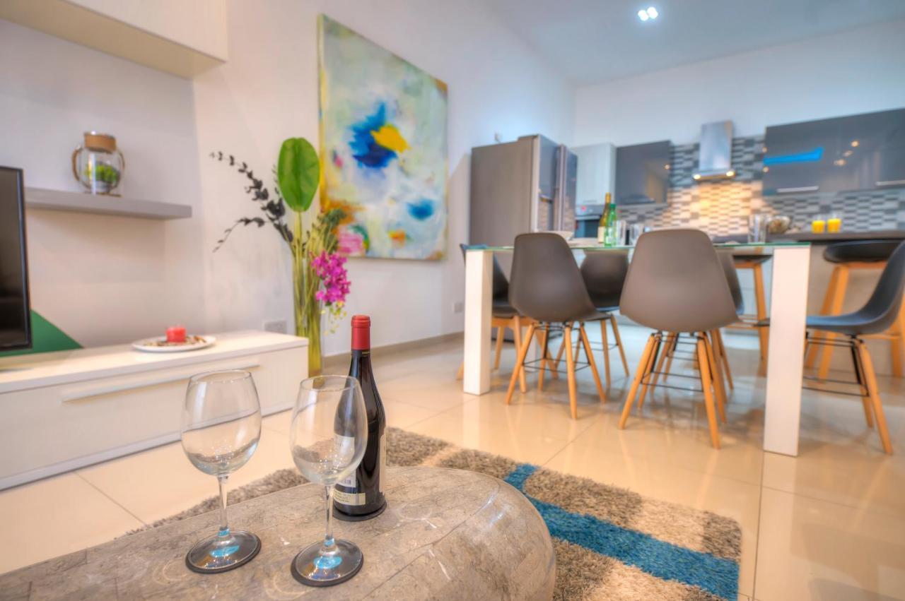 Spacious And Beautifully Furnished 3 Bedrooms/3Bathrooms Apartment With 2 Balconies Wvid1-1 Gzira Extérieur photo