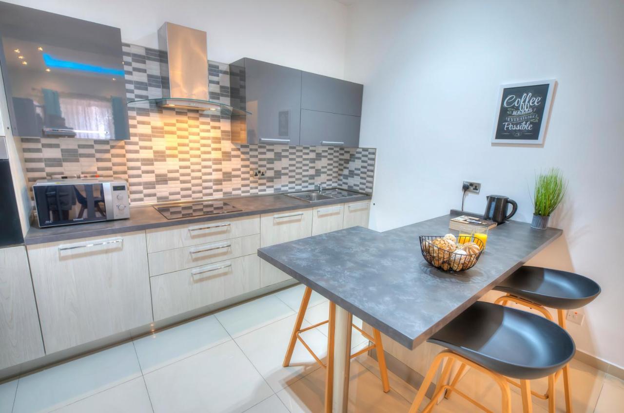 Spacious And Beautifully Furnished 3 Bedrooms/3Bathrooms Apartment With 2 Balconies Wvid1-1 Gzira Extérieur photo