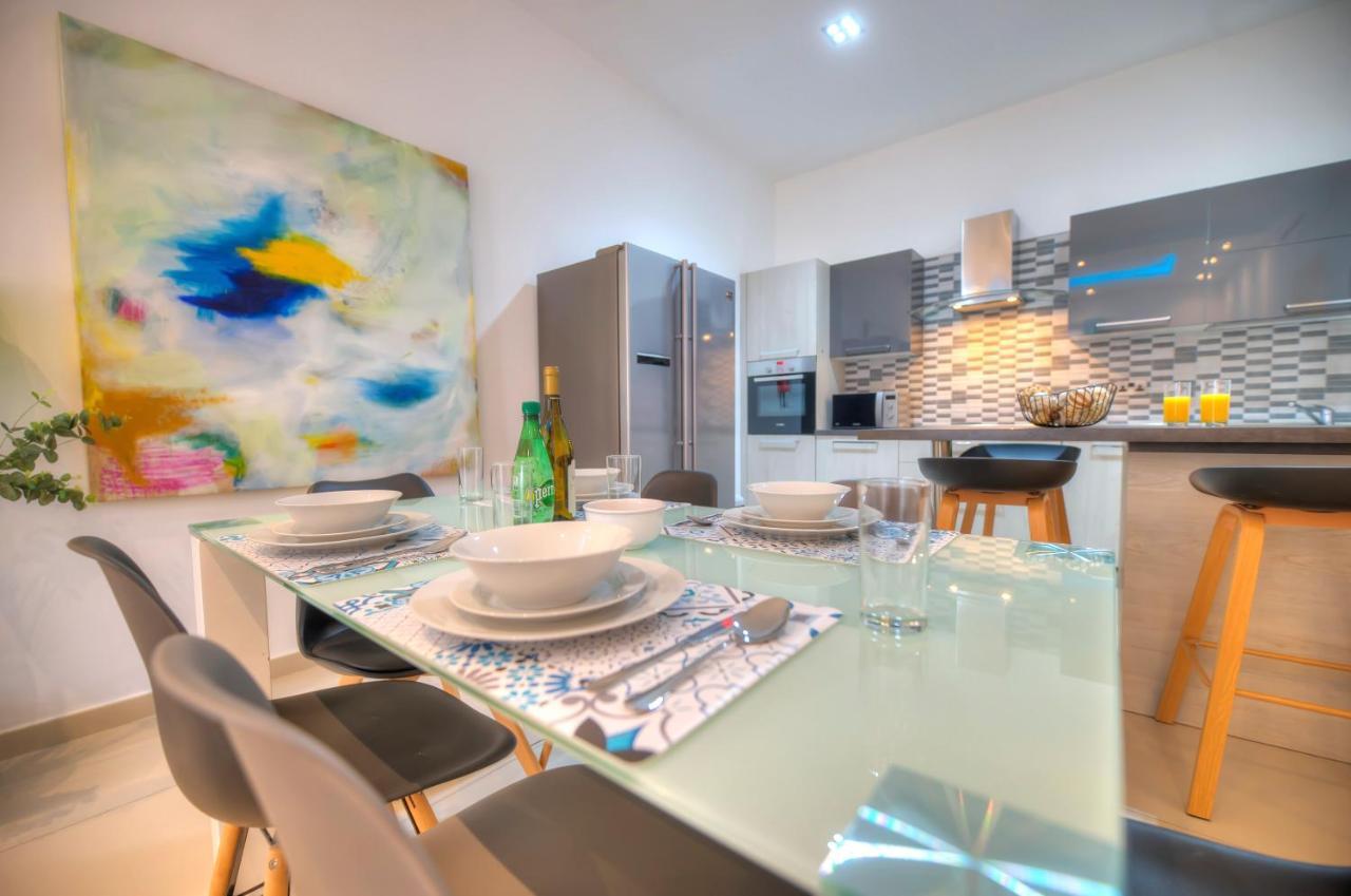 Spacious And Beautifully Furnished 3 Bedrooms/3Bathrooms Apartment With 2 Balconies Wvid1-1 Gzira Extérieur photo